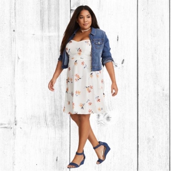 NWOT Torrid Ivory Floral Challis Midi Dress size 00 - Picture 1 of 14